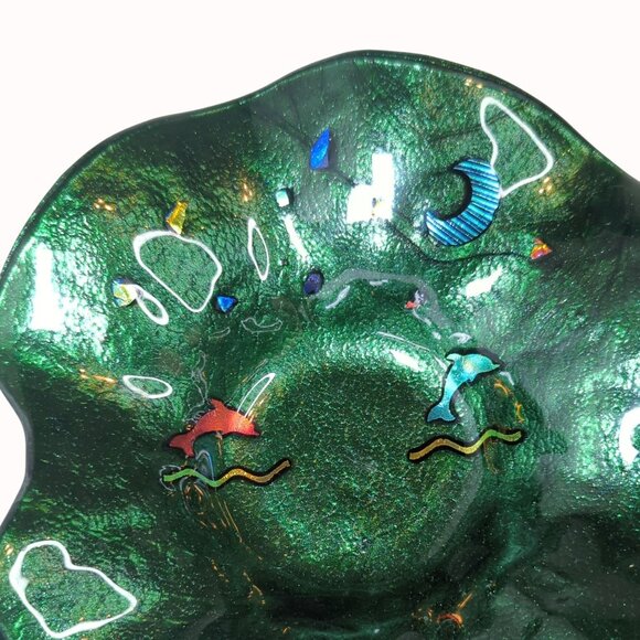 Handcrafted Studio Art Glass Green Iridescent Bowl With Dolphin Accents Signed - Picture 2 of 7